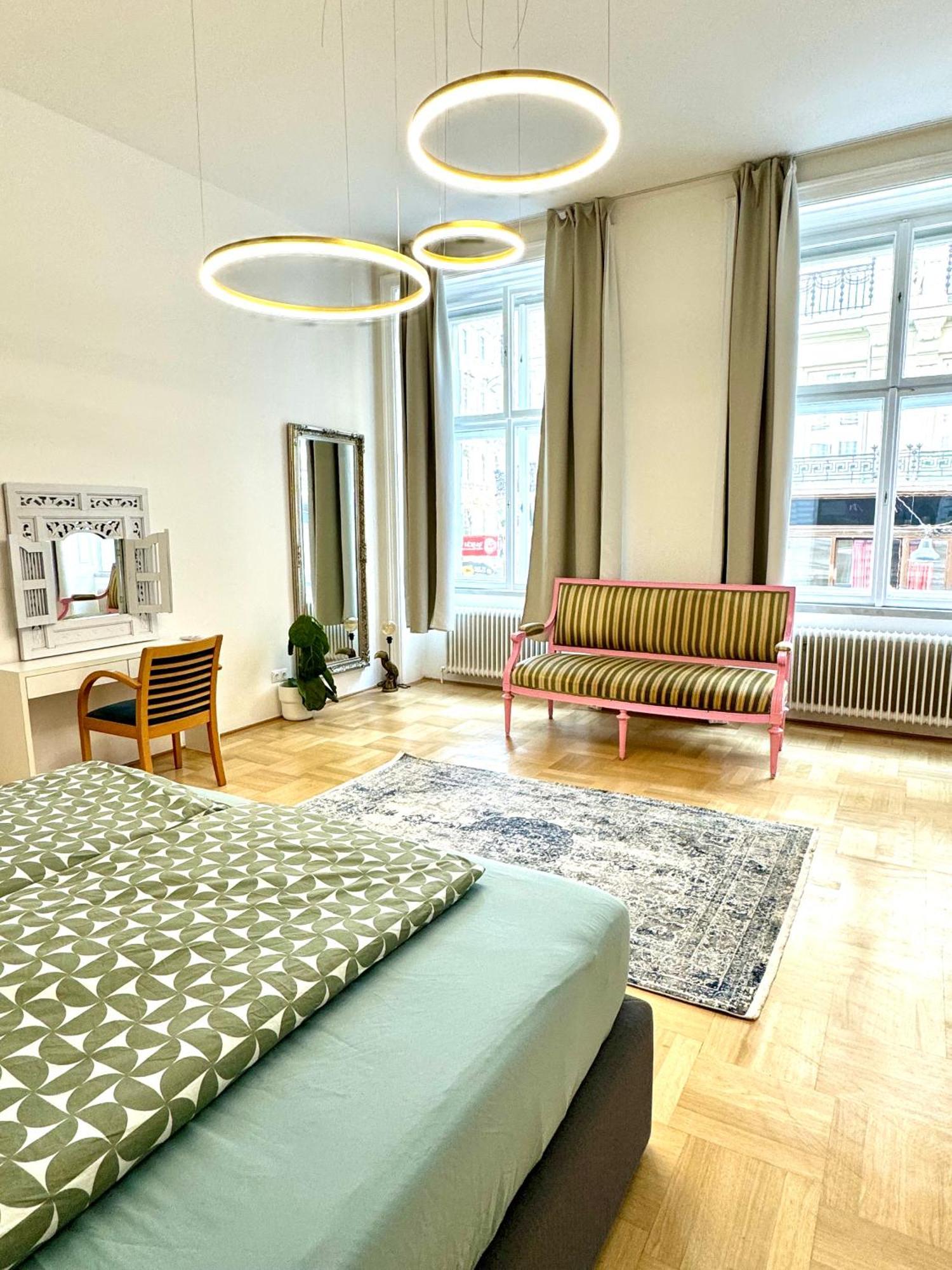 Apartment Opera 145 M2 Wien